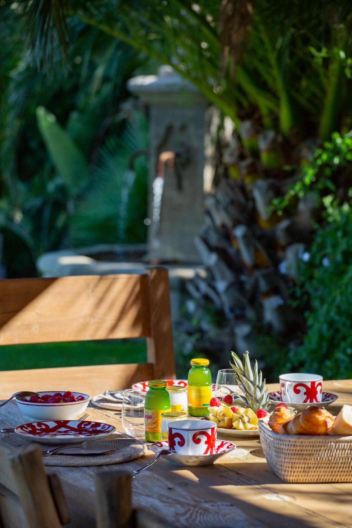 Vyylla Private Resort Сен Тропе Стая снимка